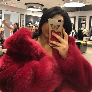 Meet your Posher, Natalie